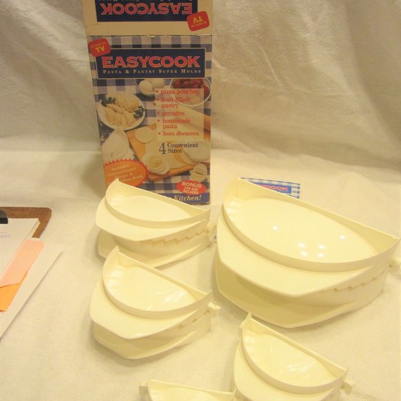 VTG 1995 EASY COOK PASTA & PASTRY SUPER MOLDS, AS SEEN ON TV, NIB - Picture 1 of 5